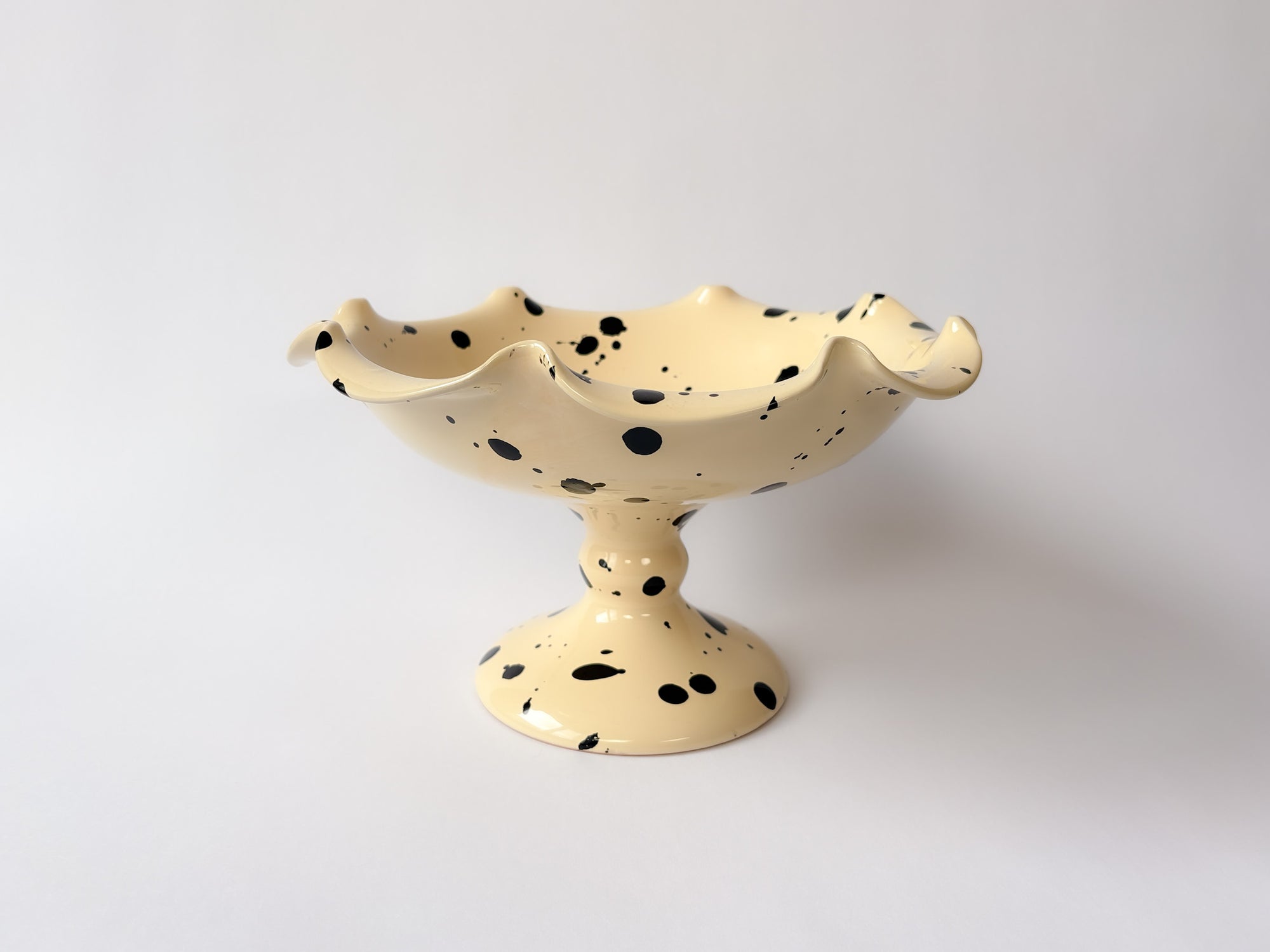 Curvy Pedestal Bowl by Ivo Angel